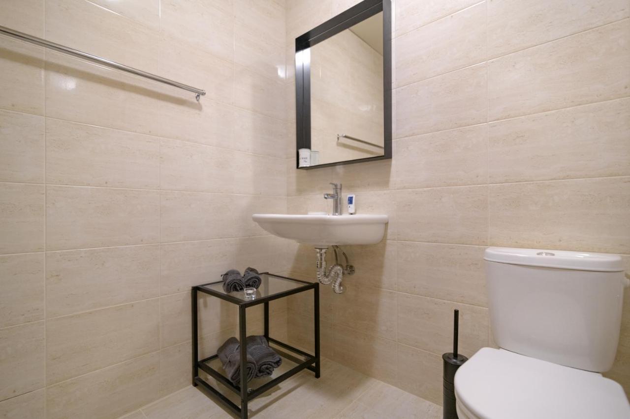 Мarelis Luxe Port Apartment Várna Kültér fotó
